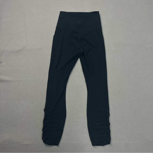 Athleta Salutation Stash Pocket II Cinch 7/8 Tight Womens XS Black nylon blend - Picture 5 of 7